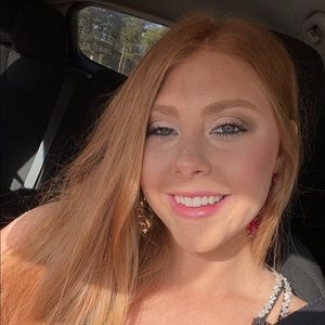 Meet your Posher, Lyla